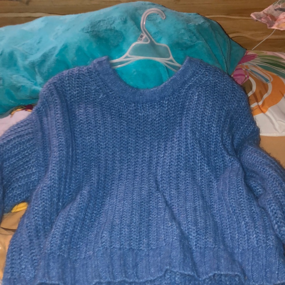 American Eagle Sweater Worn Once